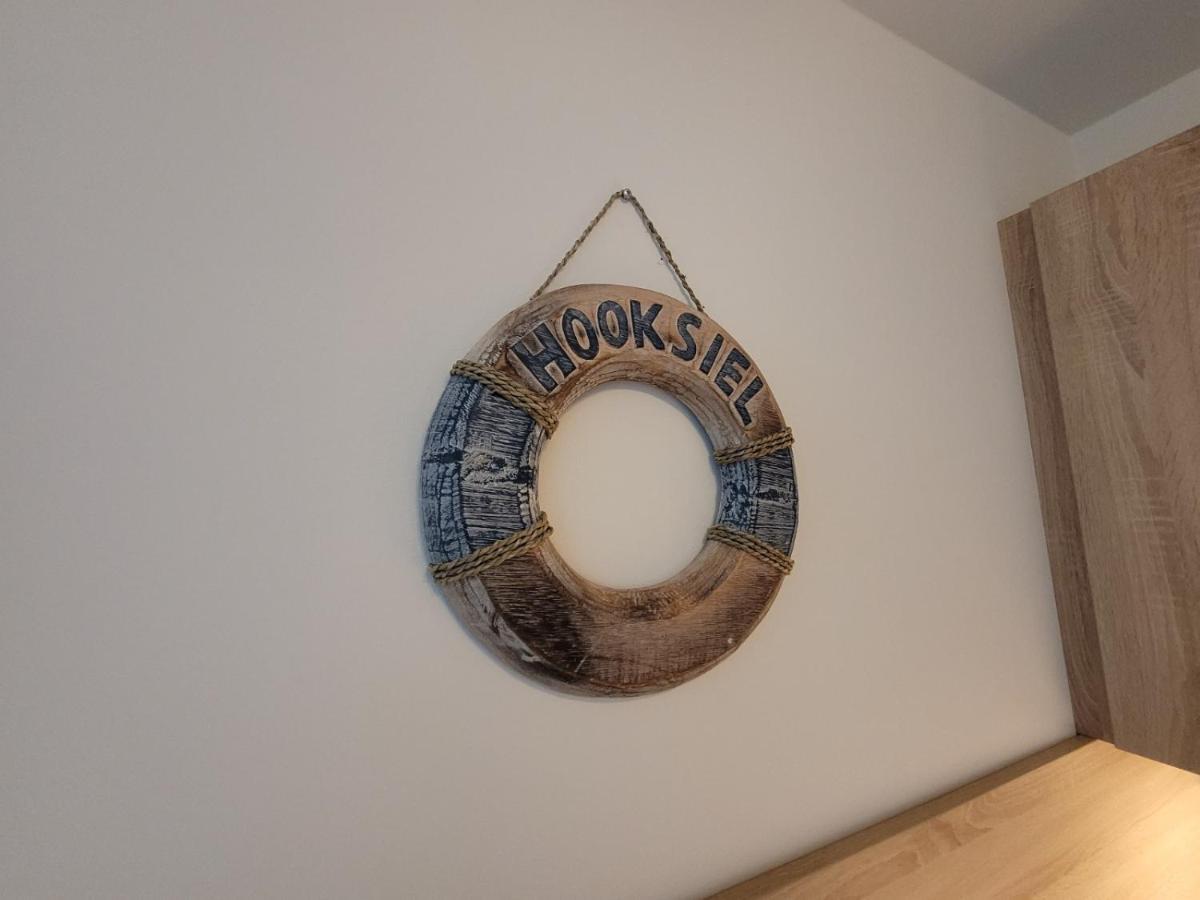 Strandkajuete Hooksiel Шиллиг Экстерьер фото